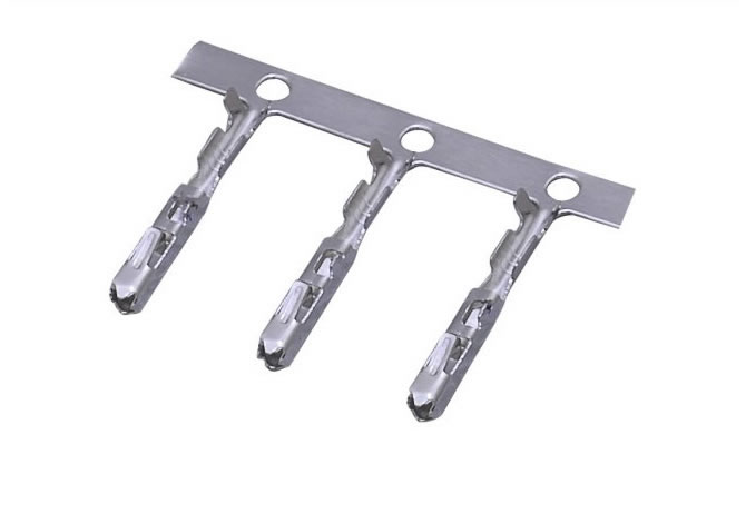 44P君威小母端子